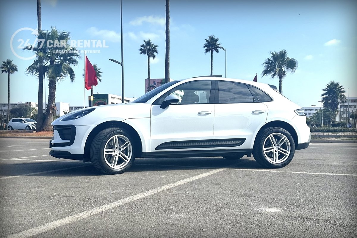 Location Porsche Macan Rabat